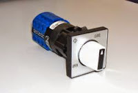 KHÓA ĐIỀU KHIỂN MÁY CẮT