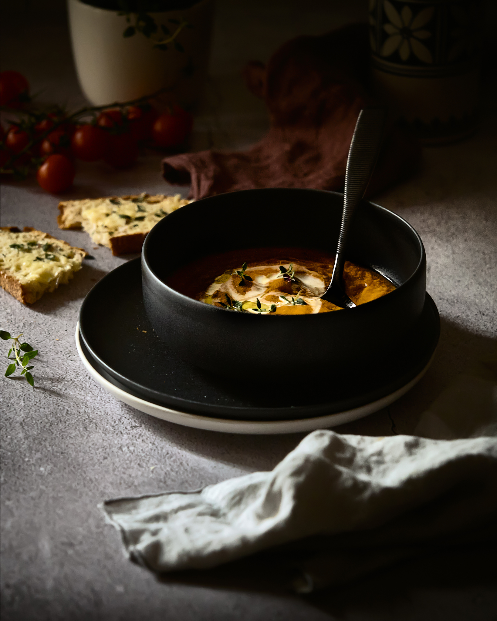 Sopa de tomates e hinojo asados