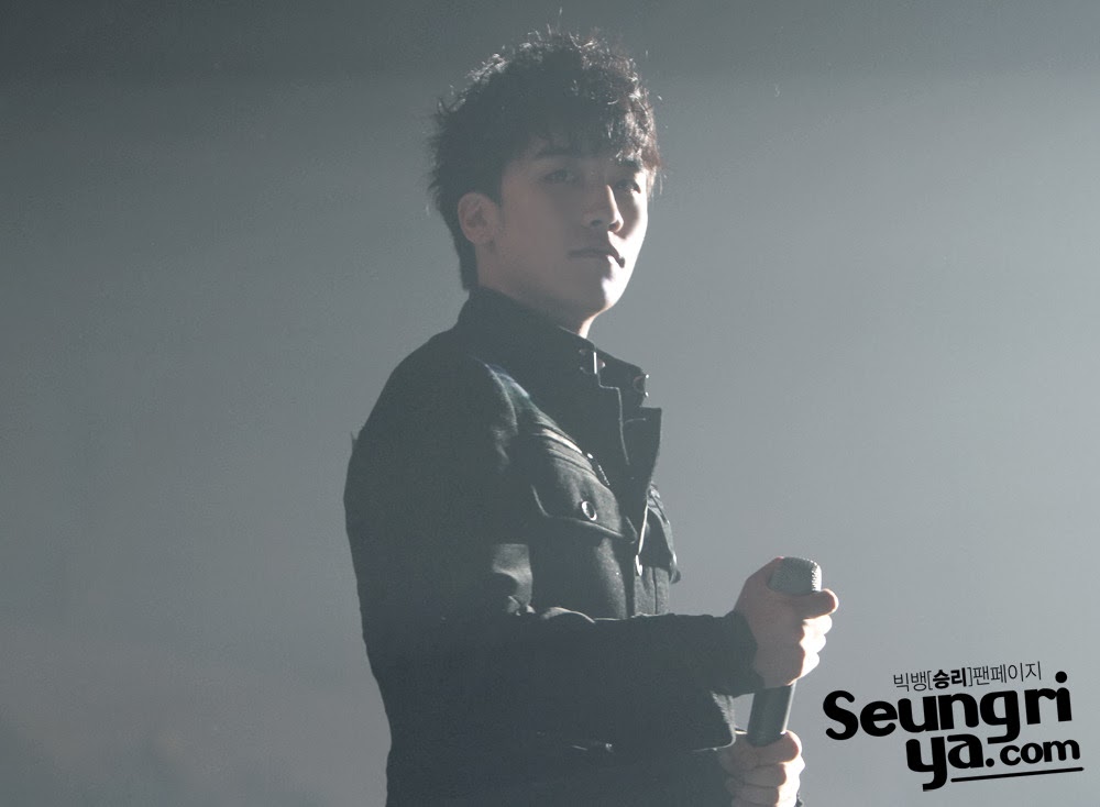 http://1.bp.blogspot.com/-huoCMeoJQ0g/TvKHfIO5MBI/AAAAAAAAO1M/IhDaTVLiEE4/s1600/Seungri_001.jpg