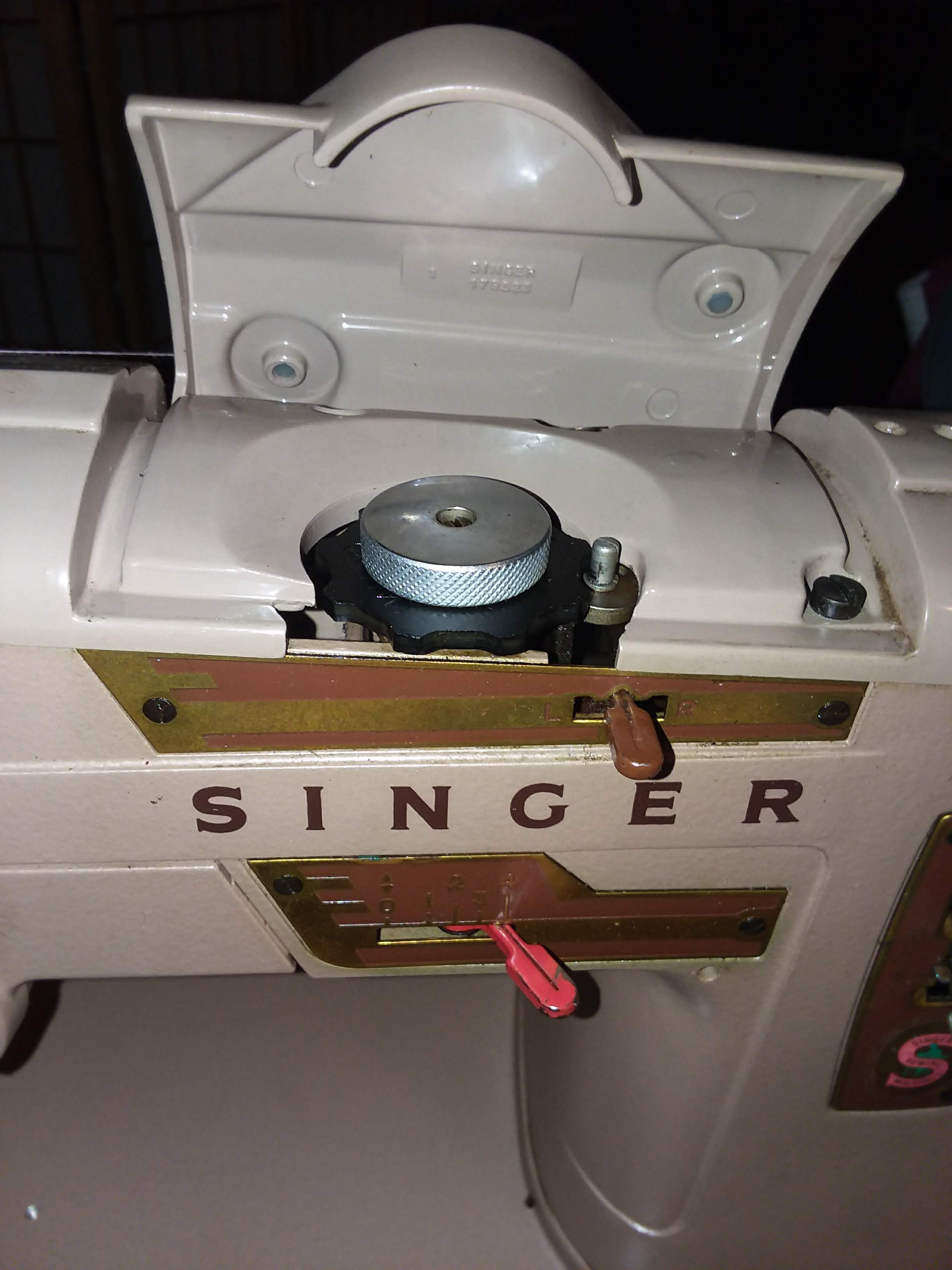 Singer 328K Zigzag Sewing Machine with cams