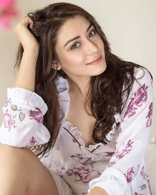 anchal singh model