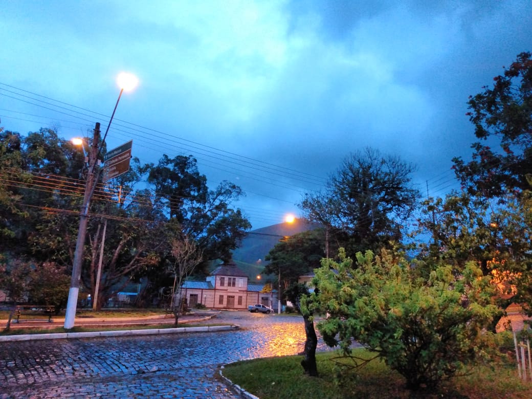 Previsão do tempo: Terça (4) terá chuvas e momentos de nublado na RMVale