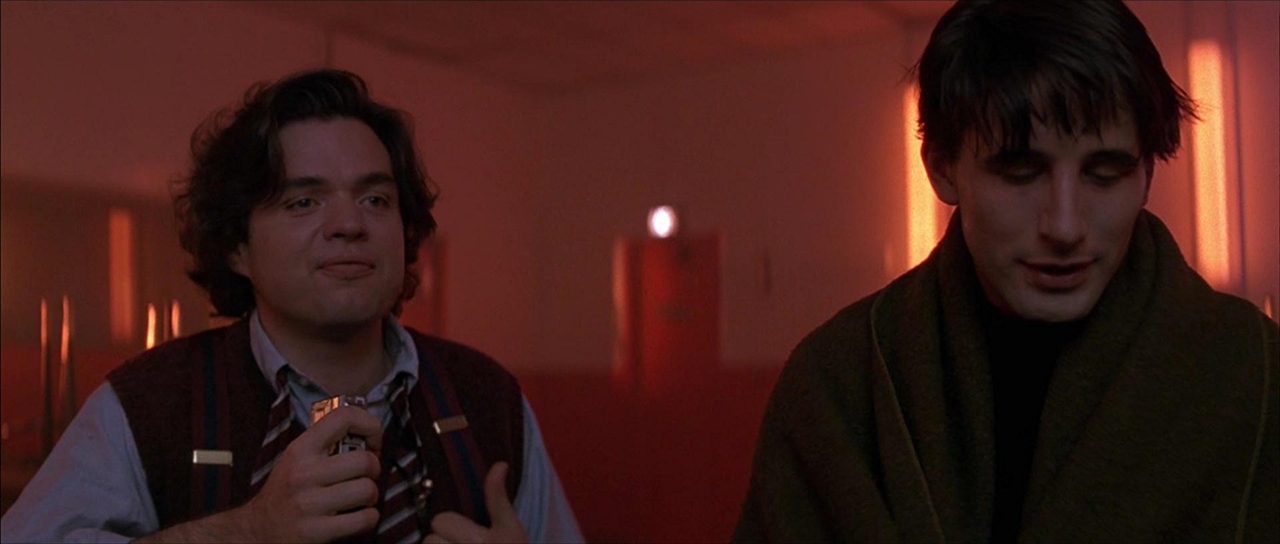 Flatliners 1990 Çizgi Ötesi