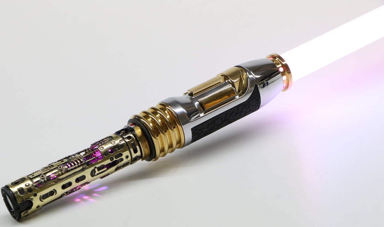 ROLIGHTSABERS MASTER WINDU Lightsaber