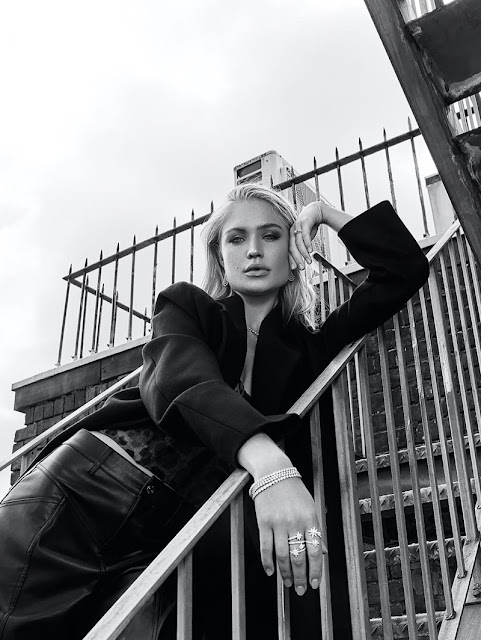 Hily Designs: Camilla Christensen lleva diseños de temporada para la