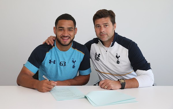 Oficial: El Tottenham renueva a Carter-Vickers