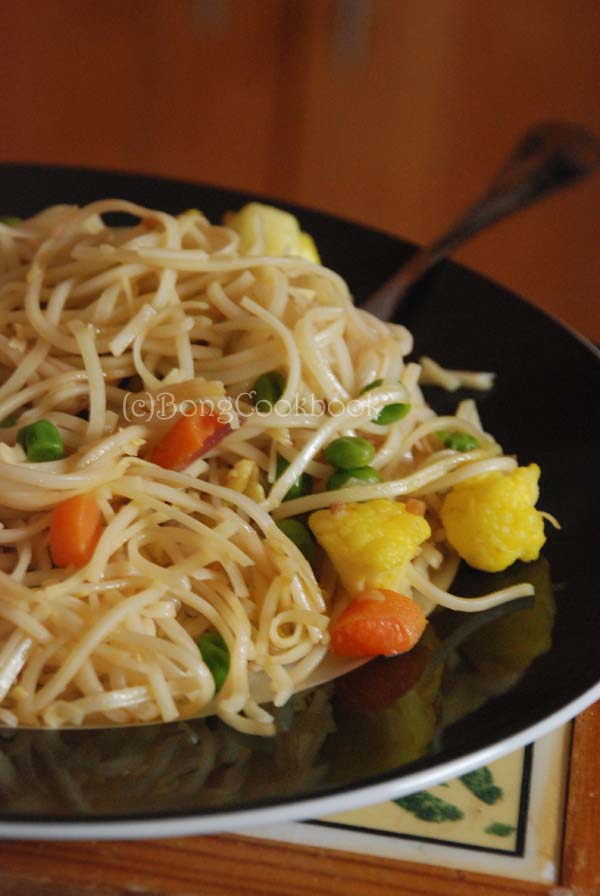 Bong Mom's CookBook Stir Fried Egg Noodles