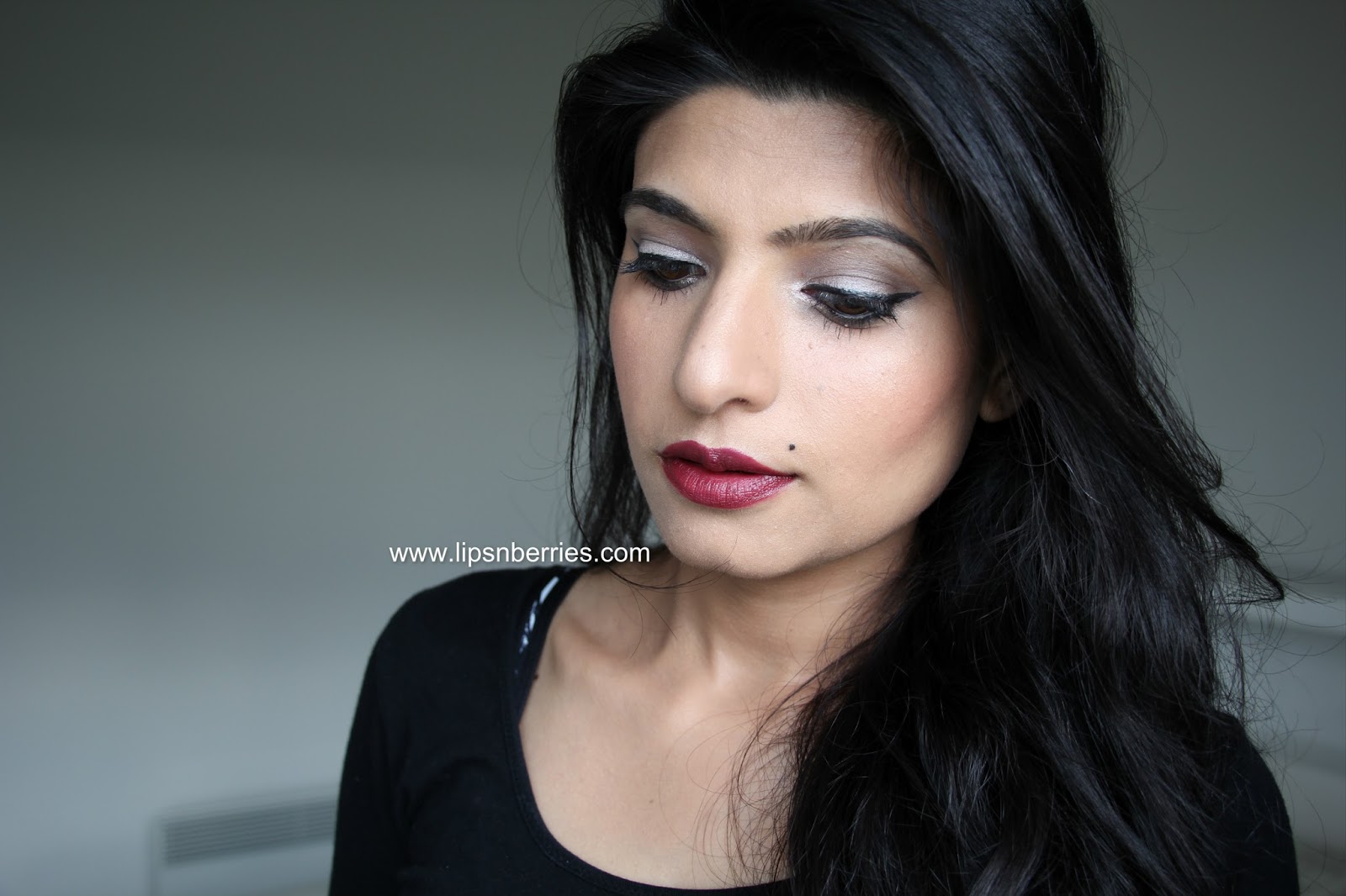 Lipstick in Dark Side- Quick Review + tons of photos! | LIPS n BERRIES
