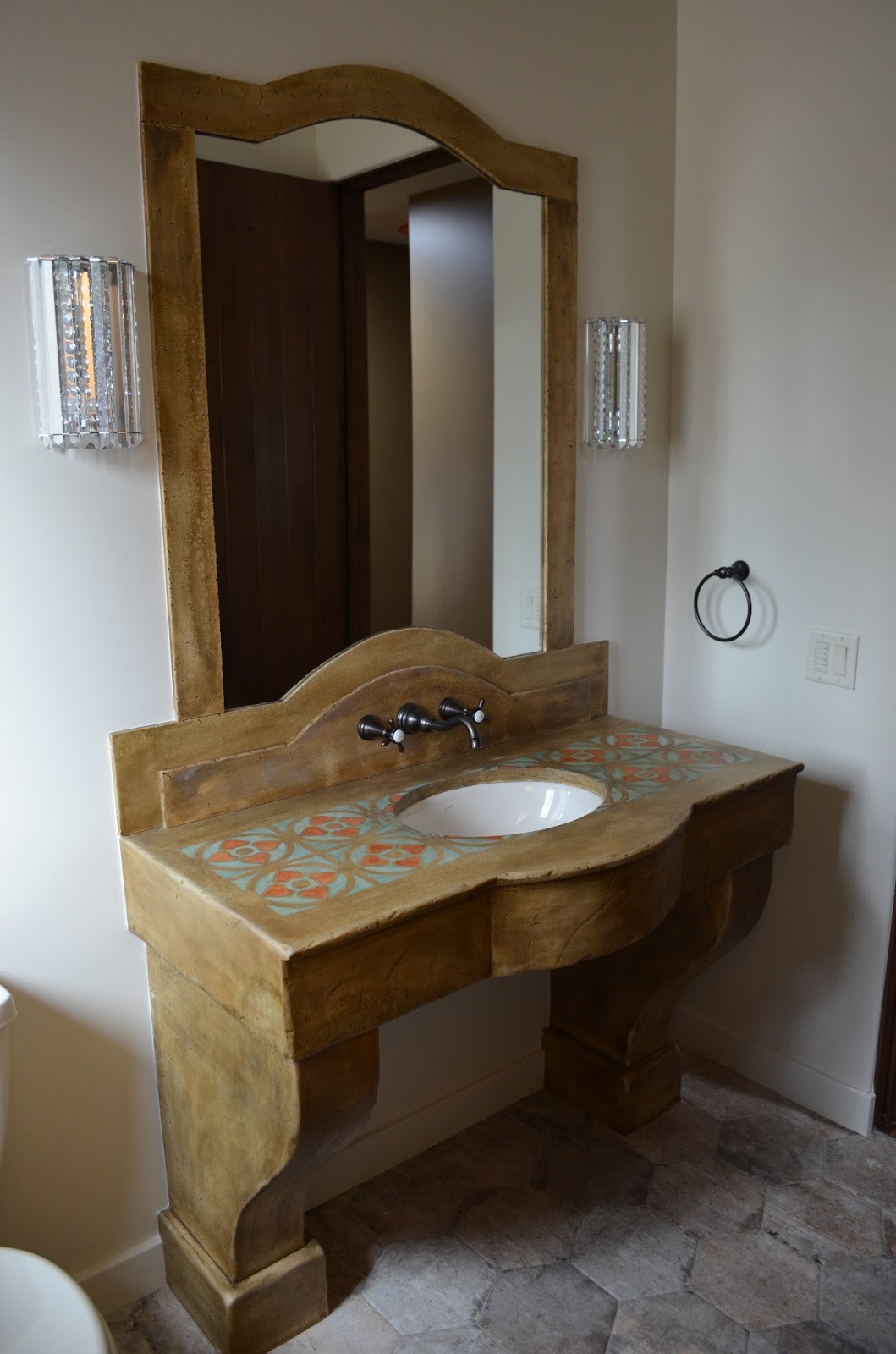 MODE CONCRETE Columbian Artisan Concrete Vanity, Sink and Mirror