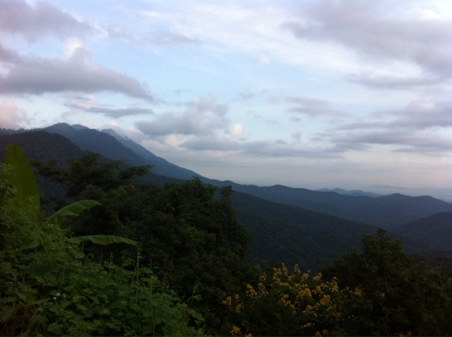 Route 120 from Phayao to Chiang Mai, North Thailand Traveling in North Thailand