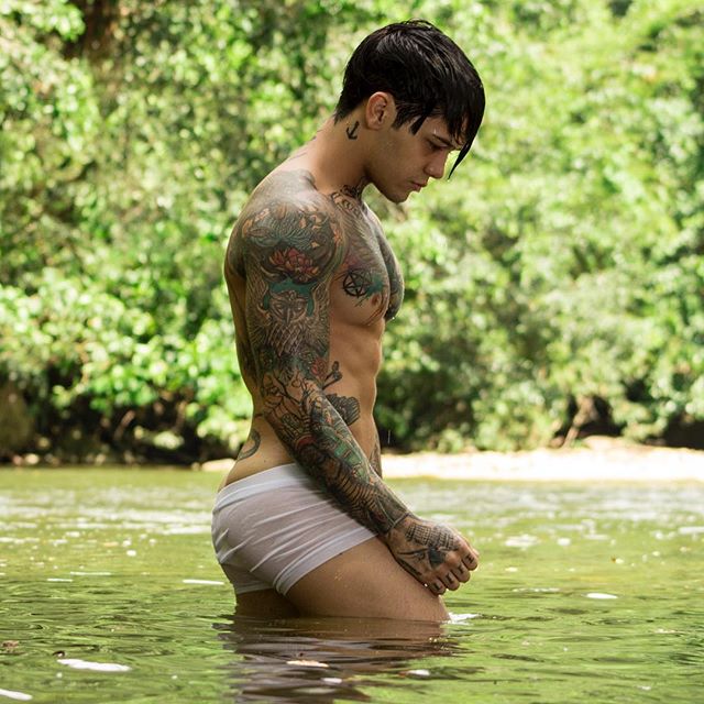 Yeferson Cossio, youtuber colombiano (videos e imágenes de su onlyfans)