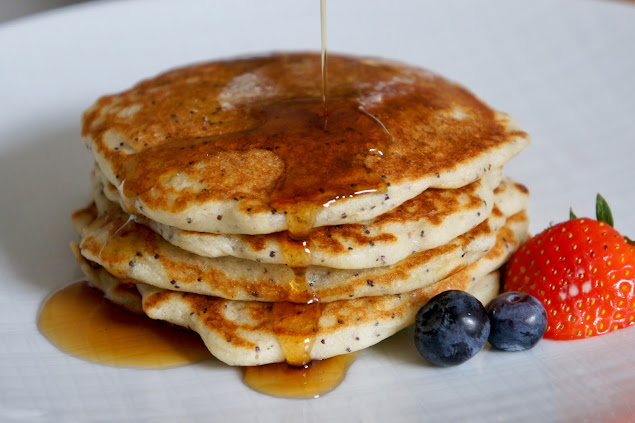 REZEPT: glutenfreie Zitronen-Mohn Pancakes ♥ Ein glutenfreier Blog