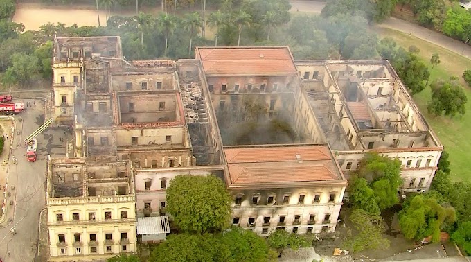 Falta de água em hidrantes prejudicou combate a fogo no Museu Nacional