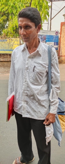 হার না মানা লড়াইয়ের আর এক নাম আউশগ্রামের মনসা মেটে, এবারেও ভোটের প্রার্থী
