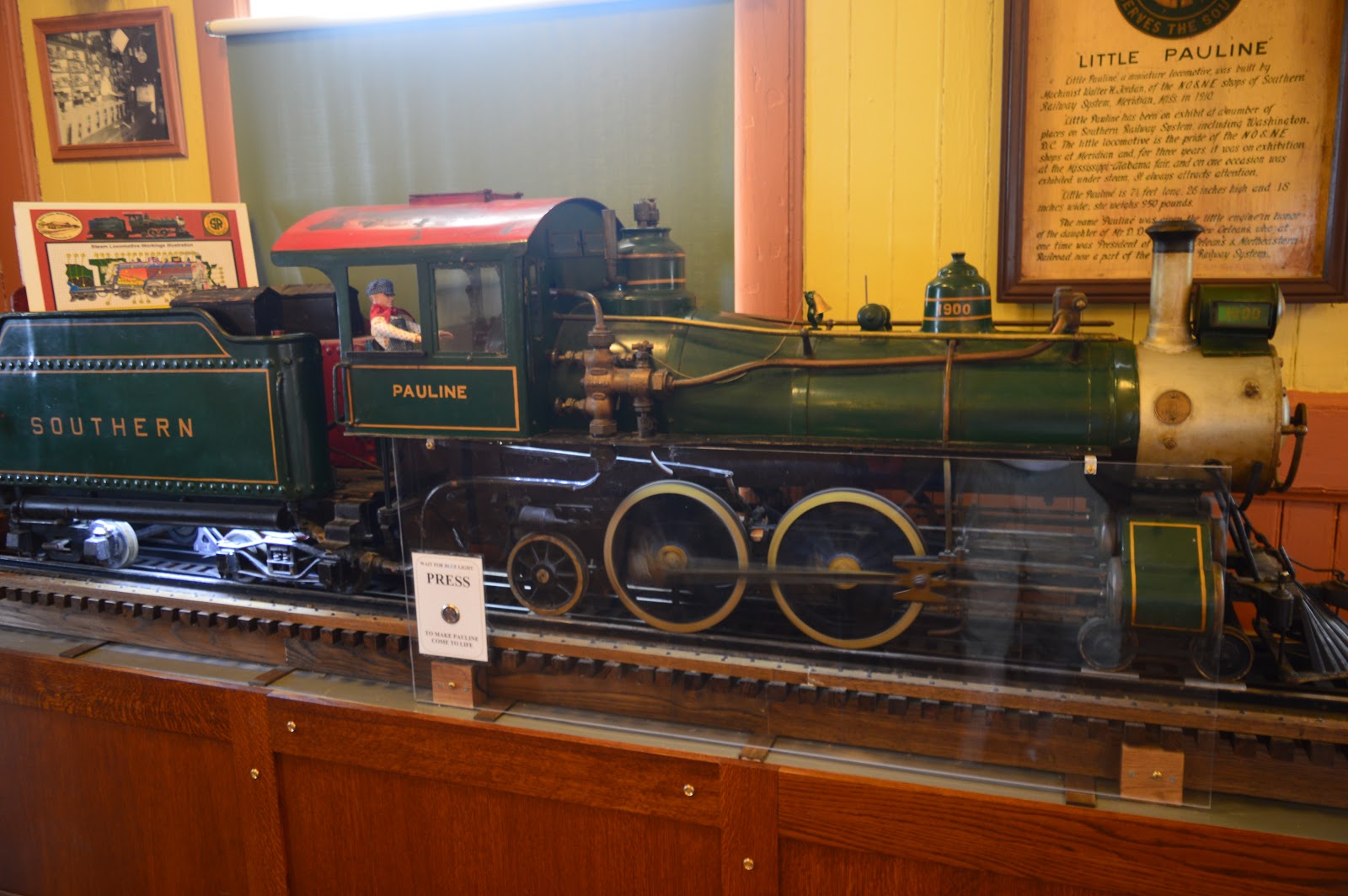 Around the World through a Tyger's Eyes Hendersonville Model Train