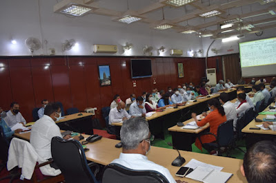 Government: प्रगति की साप्ताहिक समीक्षा, DM Gaya, AnjNewsMedia
