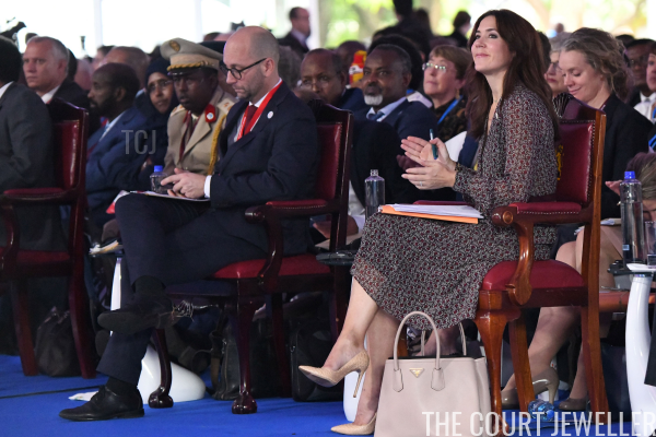 Crown Princess Mary Sparkles In Nairobi The Court Jeweller