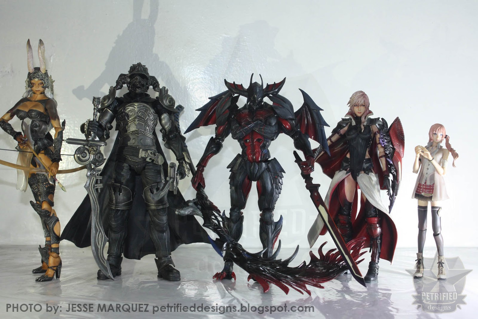 Play-Arts Kai Monster Hunter Cross Diablos Armor Figure Video Review &  Images