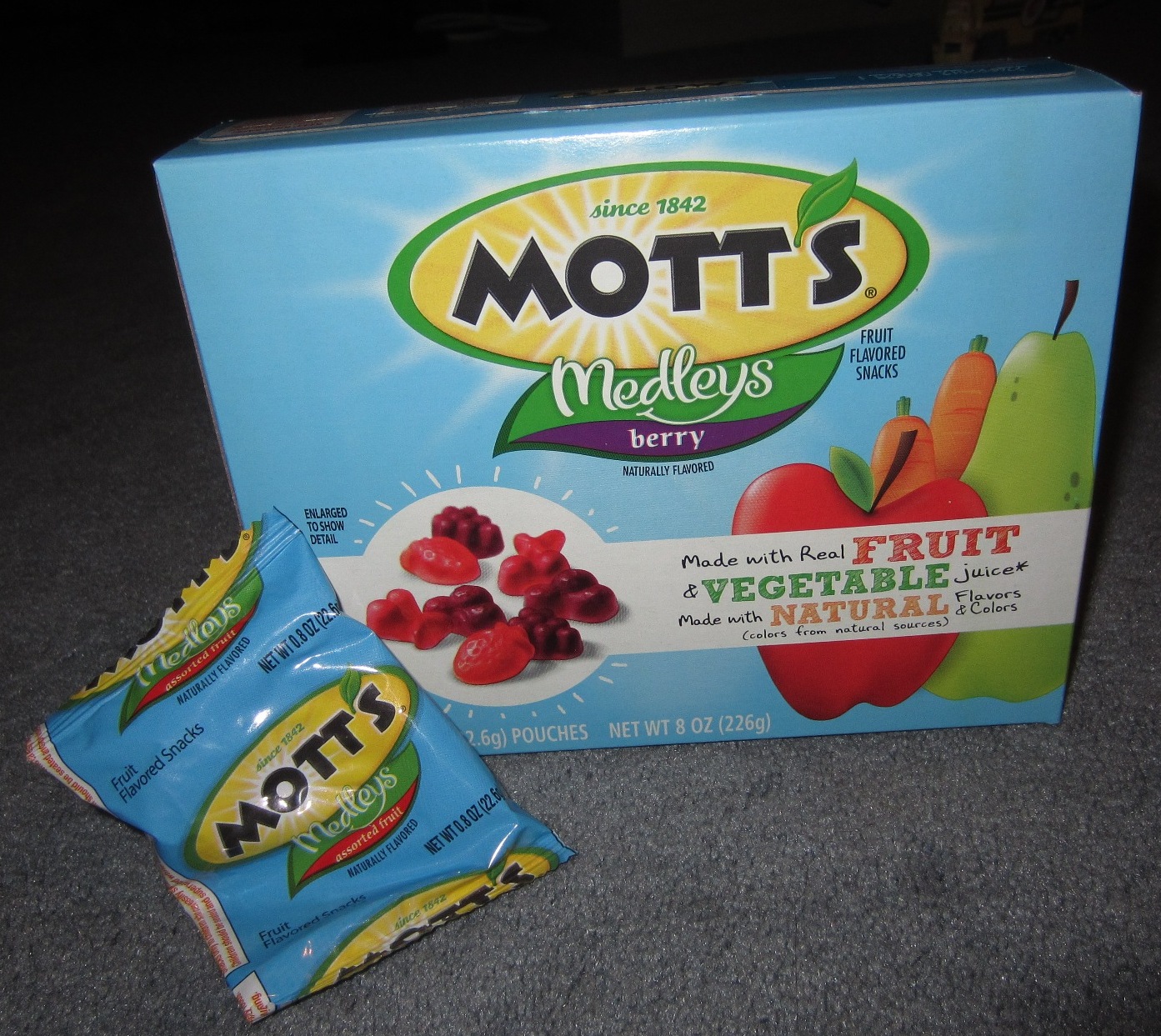 Evan and Lauren's Cool Blog 7/17/12 Mott’s Medleys Fruit Flavored