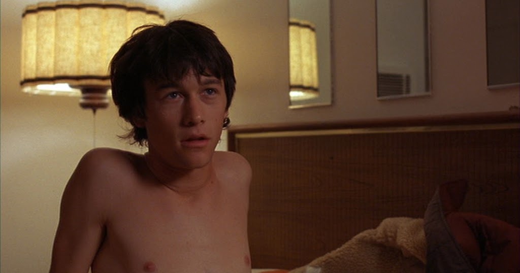 Joseph Gordon-Levitt - Shirtless & Naked in "Mysterious Sk...