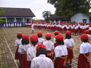 Tata Upacara Bendera di Sekolah Dasar