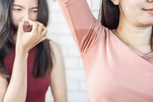 Se débarrasser de la mauvaise odeur corporelle naturellement