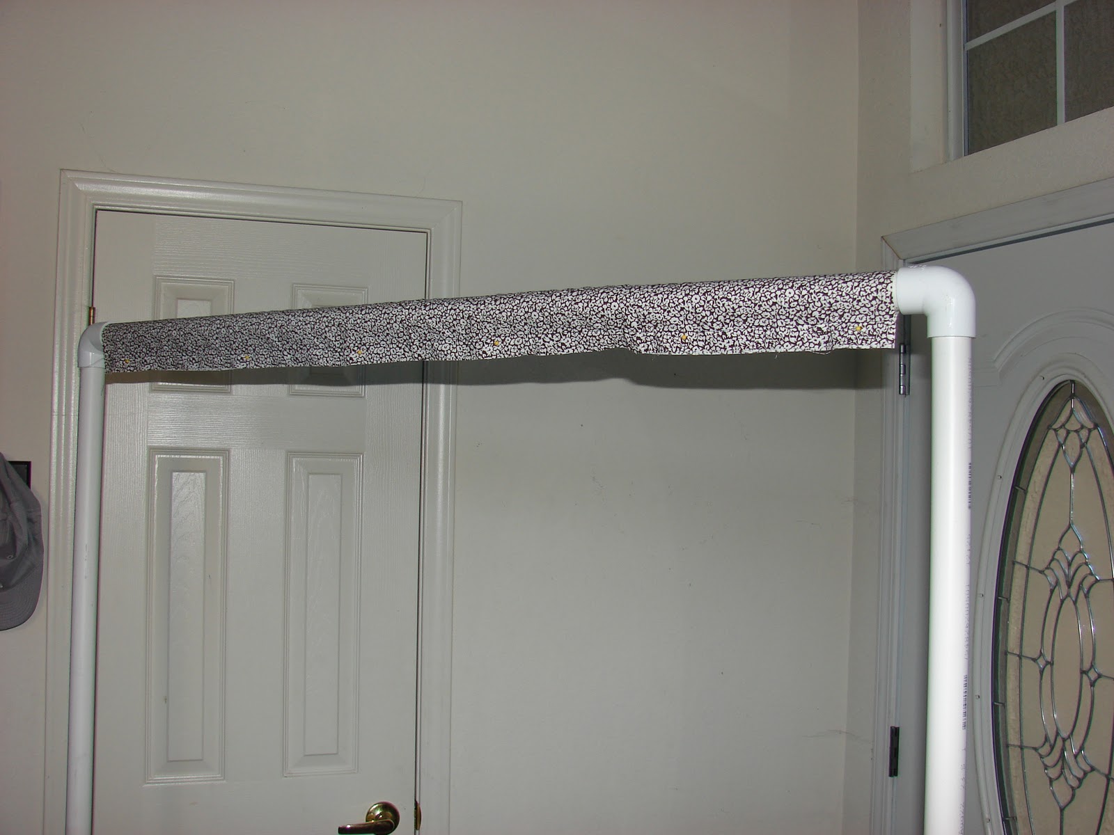 North Hills Quilter Vertical quilt tying frame