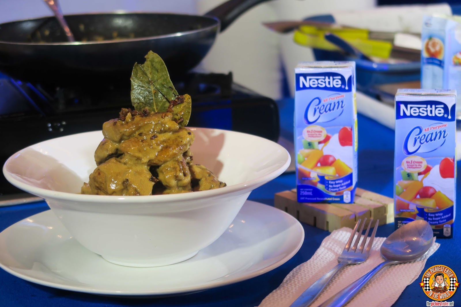 THE PICKIEST EATER IN THE WORLD NESTLE LETS YOU CREATE WITH CREAM!