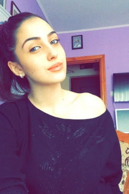 Bursa Com Pinar Altug Nun Jigolo Polemigi Facebook