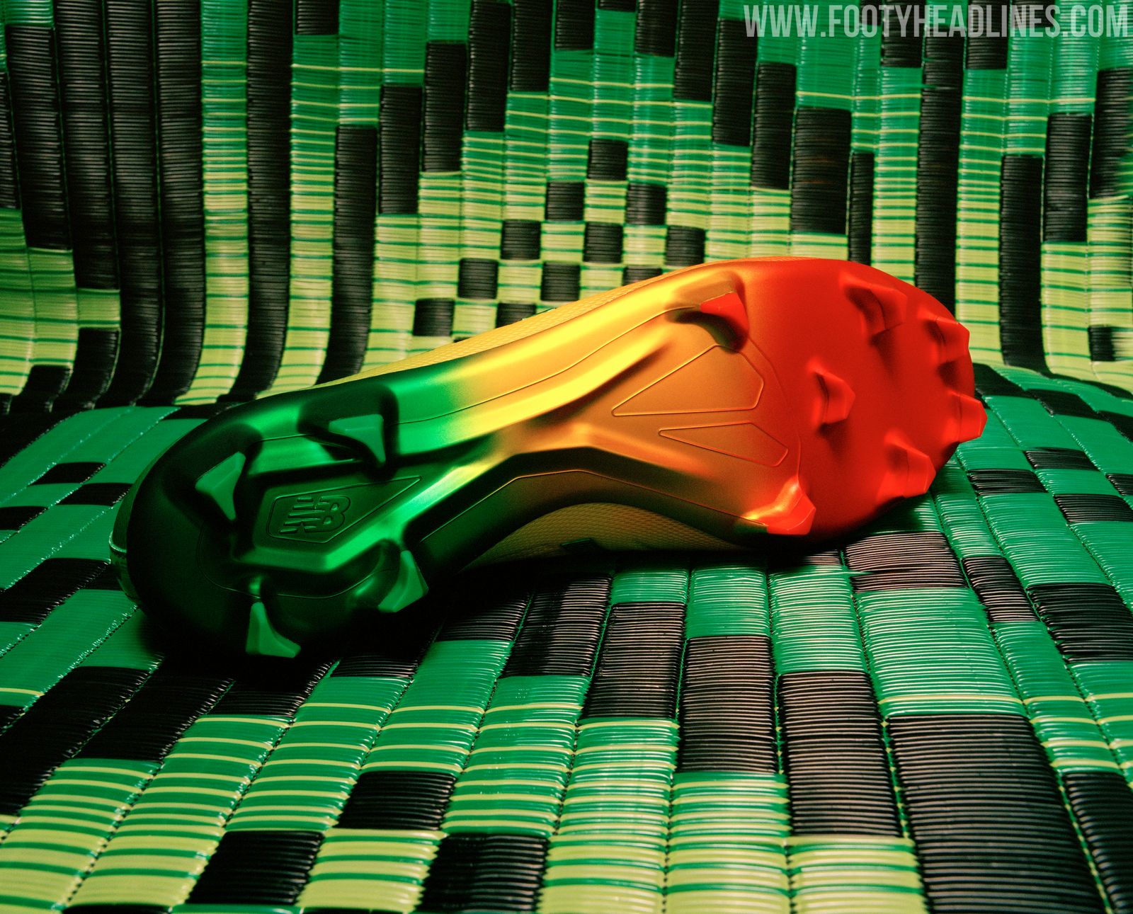 Super Limited New Balance Furon Sadio Man Bambaly Signature