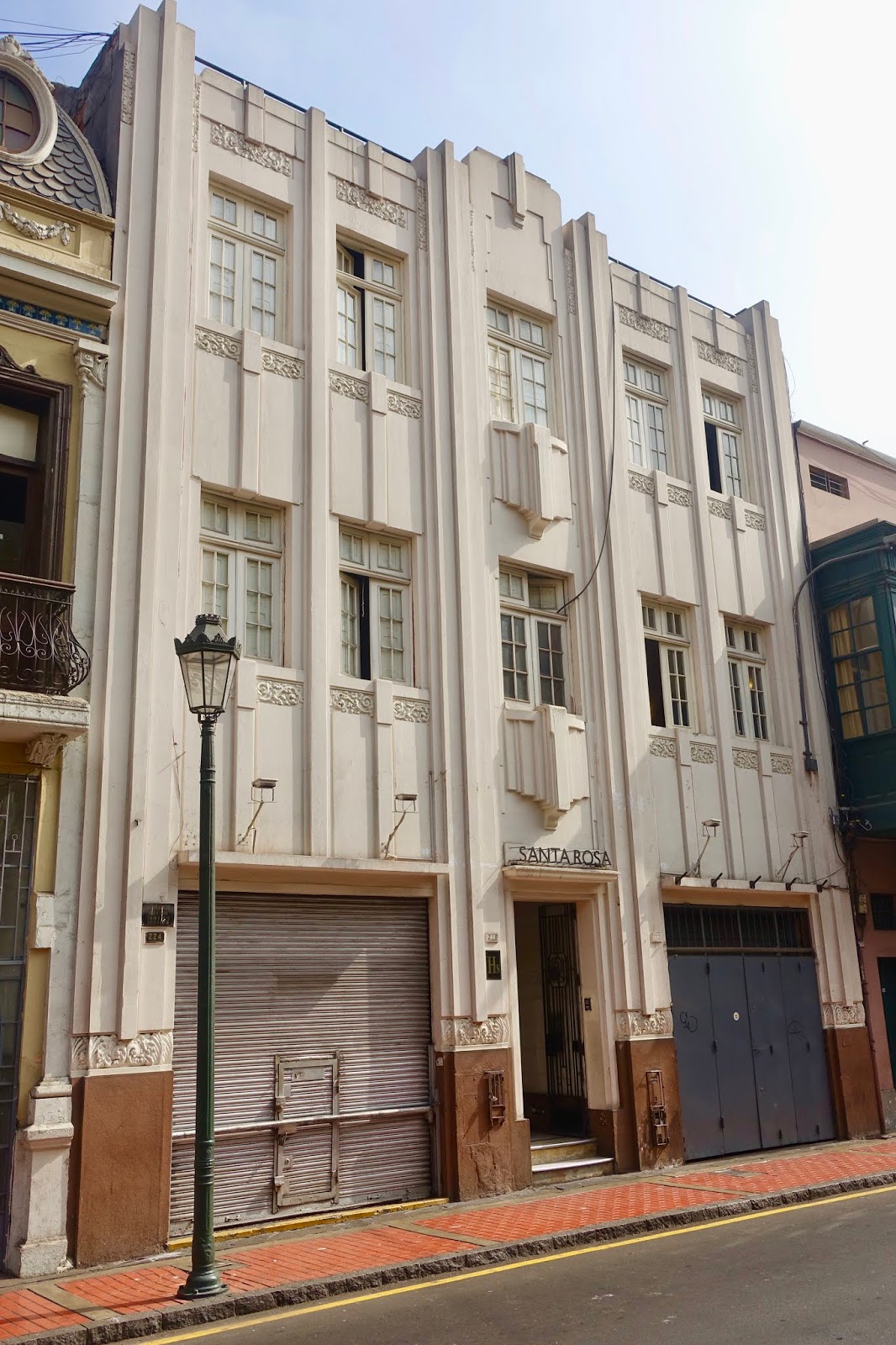 Adrian Yekkes Lima Art Deco