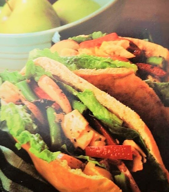 Le Chef Pierre D'Iberville Tuna Niçoise pita pockets (lowcalorie, low