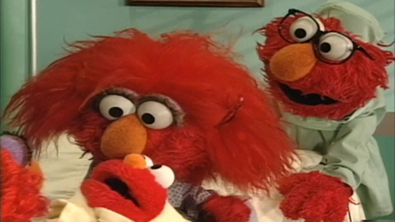 Elmo's World Birthdays, Games & More!