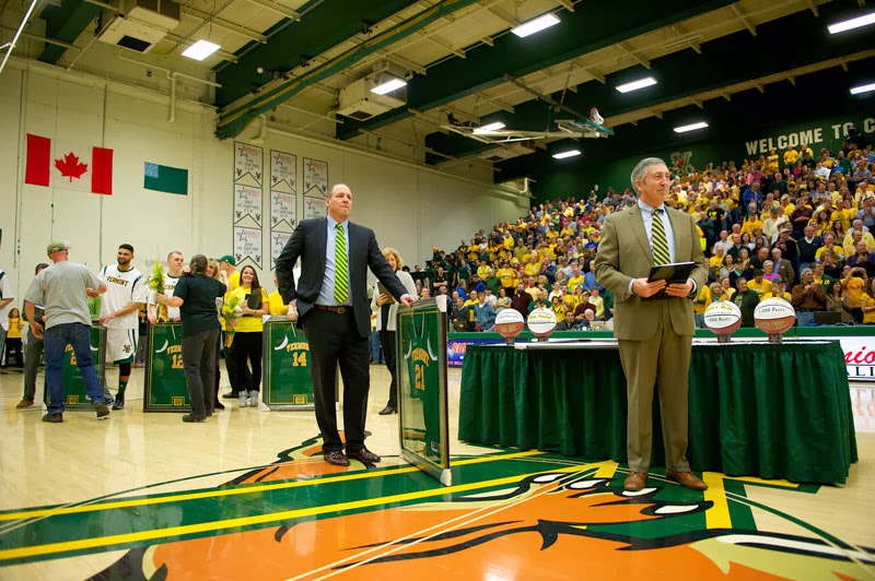 Brian Jenkins Photography Stony Brook vs. Vermont Men's Basketball