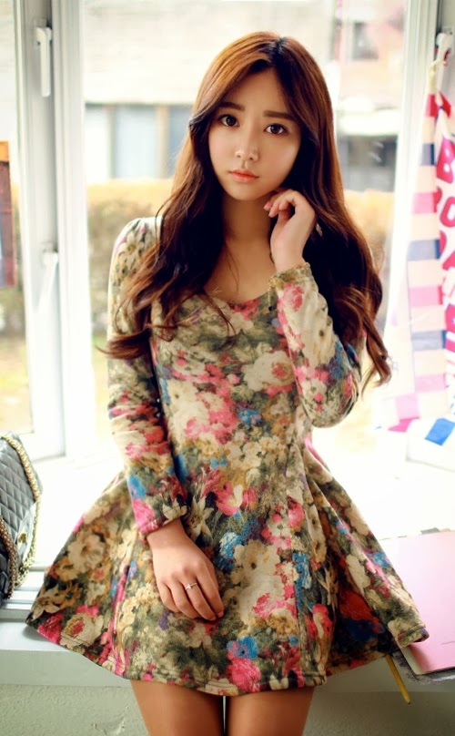 [Chuu] Floral Mini Dress | KSTYLICK - Latest Korean Fashion | K-Pop