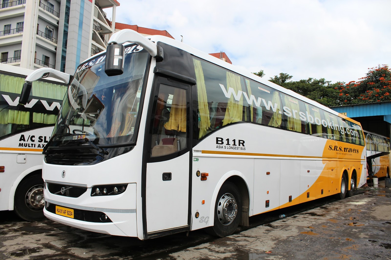 Shantanu Autoclickz S.R.S. Travels Volvo B11R IShift Semi Sleeper KA