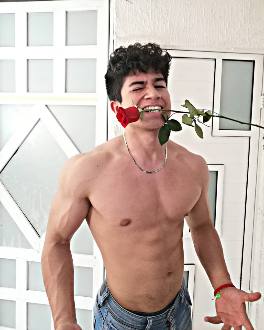 Juan bernardo flores actor