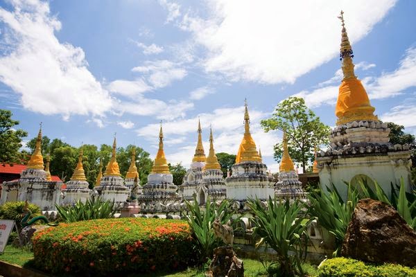 Wat Chedi Sao Lang, Lampang Thailand