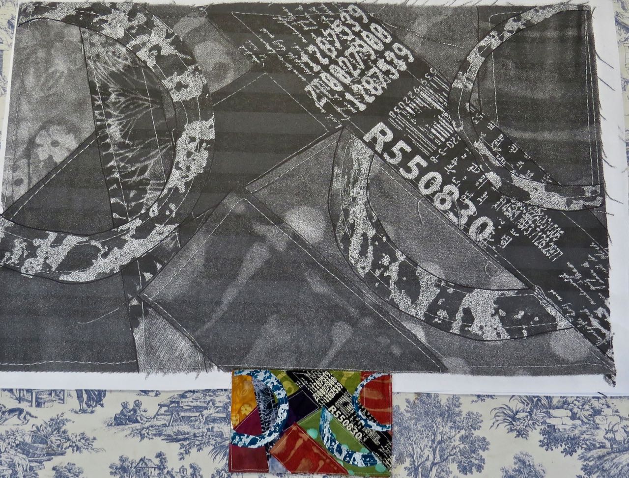 LuAnn Kessi Abstract Art Quilt.....Choosing a Design