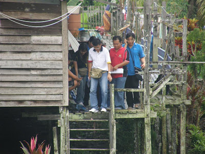 INOVASI | Program Home Visit: Pendidikan Sekolah ke Rumah Panjang