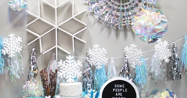 250 Christmas birthday snowflake confetti table party decorations frozen blue 