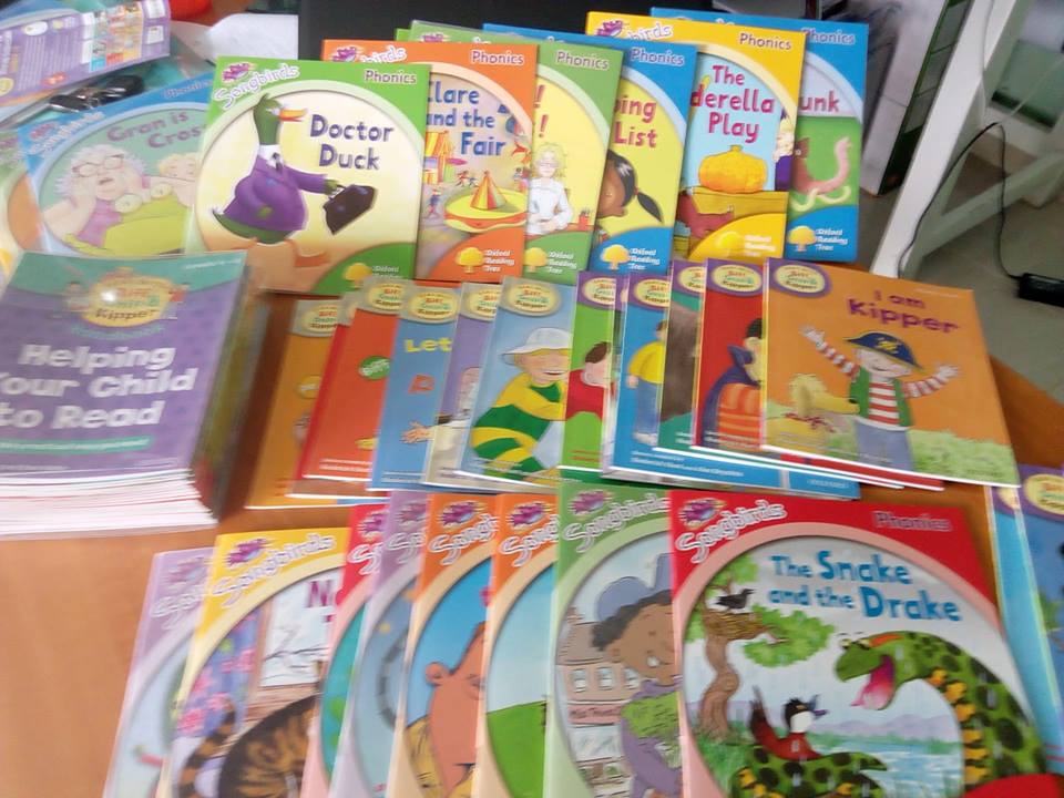 What are the benefits of early reading?