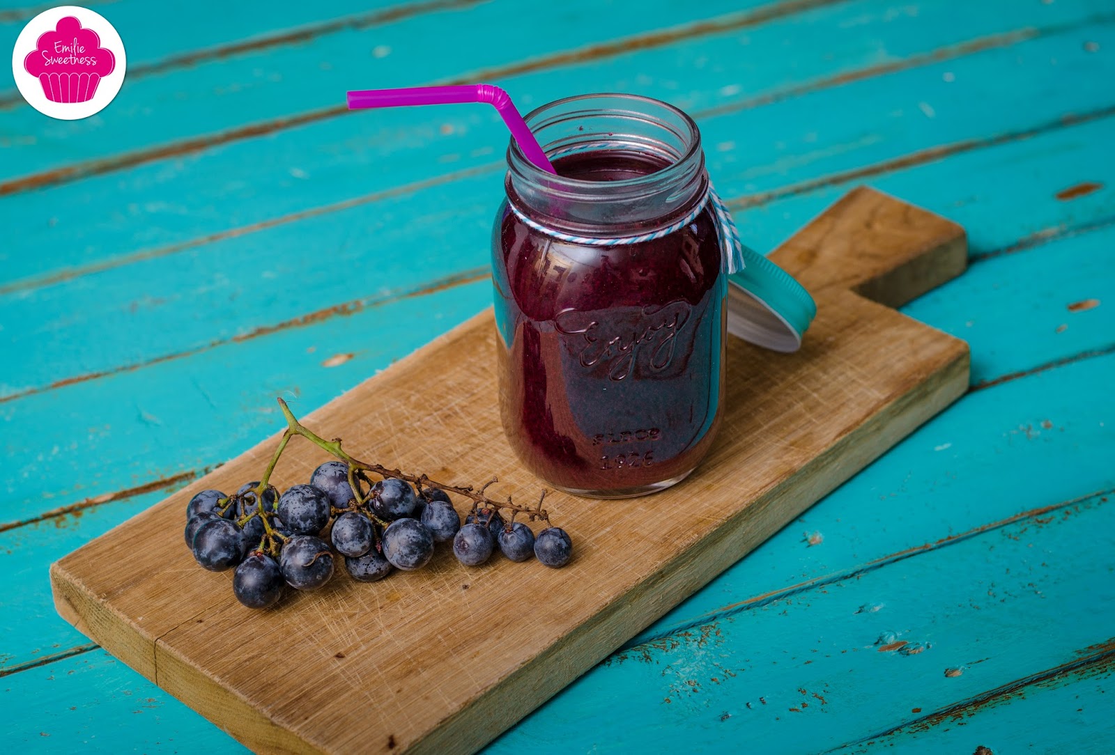 Gelée De Groseille Avec Extracteur De Jus Parmesan Et Paprika: Gelée De Coings Avec Extracteur De Jus 4 Emilie Sweetness: Jus de pomme raisin et jus de raisin - obtenus avec