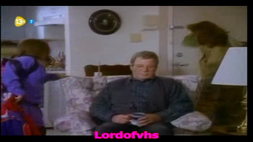 vlcsnap 2422094 - Familia de extraños-tv-movie-1993-tvrip-doblada (1 link-mega)