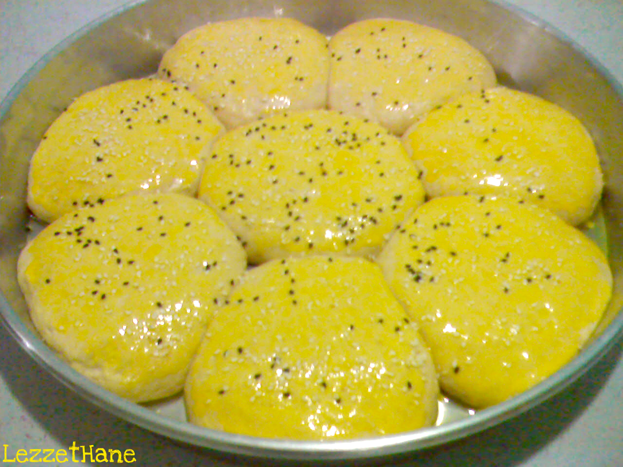 LezzetHane Tam Buğday Unlu Çiçek Çörek