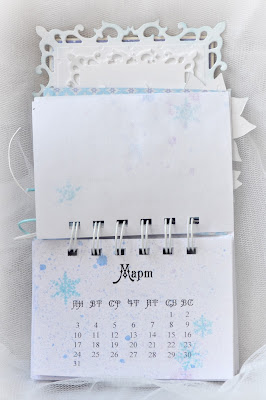 Календарь-магнит на холодильник с вашей фотографией