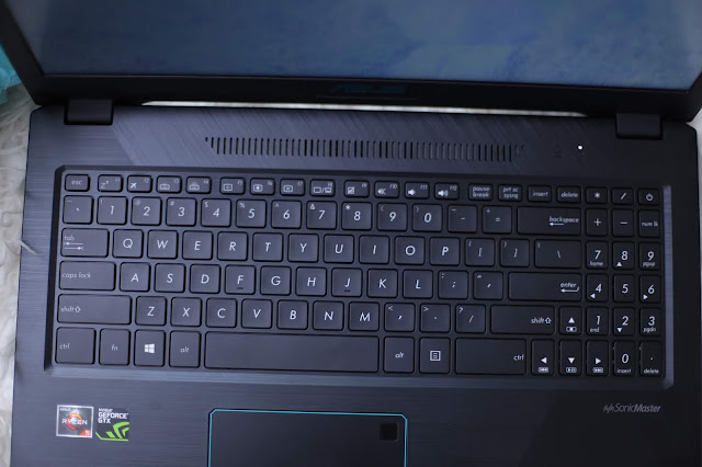 Desain Lebih Mudah dengan VivoBook Pro F570, ASUS AMD NVIDIA Dalam Satu Laptop Desain Lebih Mudah dengan VivoBook Pro F570, ASUS AMD NVIDIA Dalam Satu Laptop