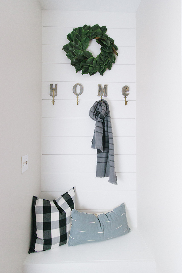Diy Mudroom Bench Michaela Noelle Designs