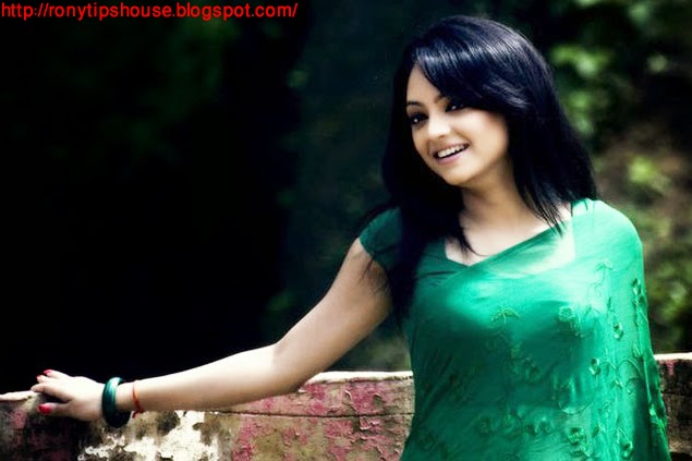 All Actress Biography And Photo Gallery : Ishana Bangladeshi Model