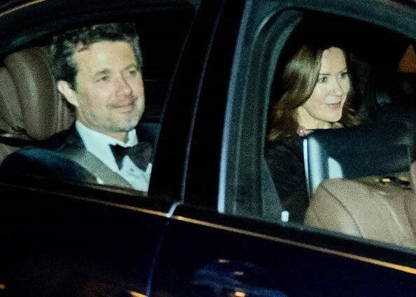 Princess Marie wore Raquel Diniz green armonia silk georgette dress. Crown Princess Mary wore a floral maxi skirt